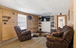 2193 W CR 3209, Mt Enterprise, TX 75681