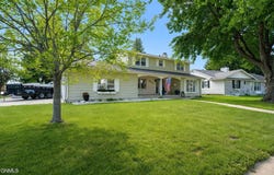 1720 4th Avenue East, Williston, ND 58801