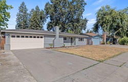 1733 S Johnson Street, Visalia, CA 93277