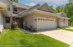 1183 Nottingham Forest Trail, Williamston, MI 48895