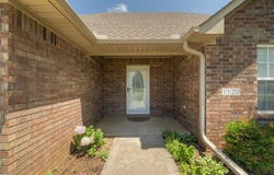 1120 Elizabeth Drive, Checotah, OK 74426
