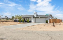 8649 Tamarack Avenue, California City, CA 93505