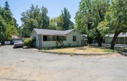 737 Leland Court, Redding, CA 96001