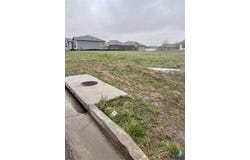 4228 N Interlachen Trl, Sioux Falls, SD 57107
