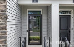 25 Wisteria Court, Monroe, NJ 08831