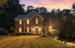 205 Rosedale Lane, Matthews, NC 28105