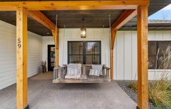 59 E Riverside Rd, Esko, MN 55733
