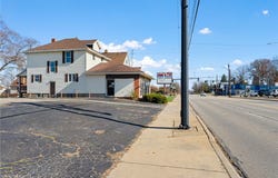 618 W Liberty Street, Hubbard, OH 44425
