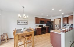 1425 Hummingbird Circle, Waterloo, IA 50702