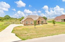 217 Maverick Court, Granbury, TX 76049