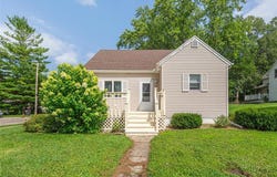 1020 Saint Jacob Avenue, Albert Lea, MN 56007