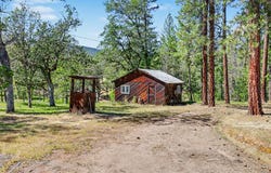 5835 Rogue River Drive, Eagle Point, OR 97524