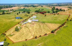 1186 Vanarsdall Road, Harrodsburg, KY 40330