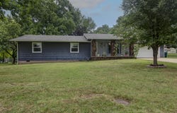 410 Schulz Avenue, Monett, MO 65708