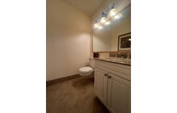7000 BLVD E, Guttenberg, NJ 07093