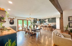 9481 N Chateaux Dr, Hayden, ID 83835