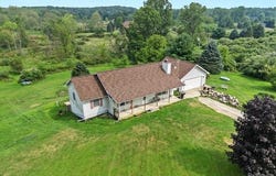 5655 Pingree Road, Howell, MI 48843
