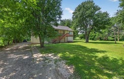 118 Highway N, Winfield, MO 63389