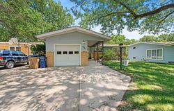 534 S Derby Ave, Derby, KS 67037