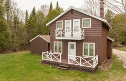 150 CLAR LIN Road, ALGOMA, WI 54201