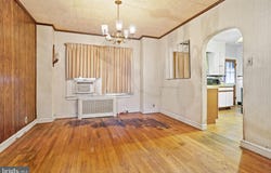 1542 ELMWOOD AVENUE, FOLCROFT, PA 19032