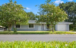 1097 Newbern Street NE, Palm Bay, FL 32905