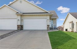 2005 E 1st Avenue, Indianola, IA 50125