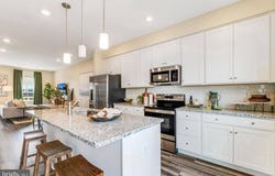 424 17TH Avenue, Ranson, WV 25438