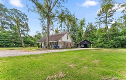 13680 Hartman Ln, Walker, LA 70785