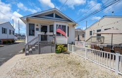 120 W Chadwick Way, Lavallette, NJ 08735