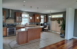 1300  Maple Street, Chadron, NE 69337