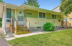 2226 South Avenue E, North Saint Paul, MN 55109
