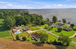 124 Camden Avenue, Camden, NC 27921