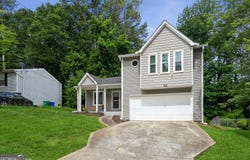 2069 Countydown, Stone Mountain, GA 30088