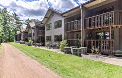 8250 NORTHERN RD, Minocqua, WI 54548