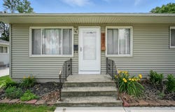 831 Jerlynn Avenue, Des Moines, IA 50313