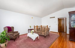 5402 Arlene St, Wichita, KS 67207-4028