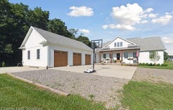 6122 Hartland Road, Fenton, MI 48430