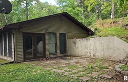 90 CARLOCK Road, Murphysboro, IL 62966