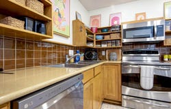350 S John Q Hammons Parkway, Springfield, MO 65806