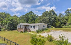 1609 Duffell Martin, Comer, GA 30629