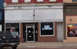 415 Lincoln Ave., Hebron, NE 68370