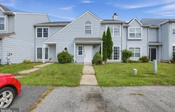 5 STARK Court, NEWARK, DE 19702