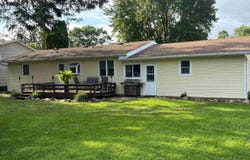 415 SW 10th Street, Independence, IA 50644
