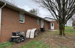 3695 Hayfield Rd, Dresden, OH 43821