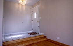 9135 Hollyberry Avenue, Des Plaines, IL 60016