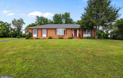 384 STEPHEN LANE, CHARLES TOWN, WV 25414