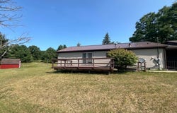 820 old county farm Road, Harrison, MI 48625