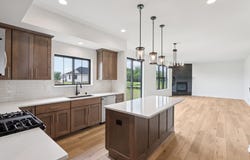 1233 Green Tree Dr, Oconomowoc, WI 53066