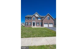 8 BORDEAUX BOULEVARD, NEWARK, DE 19702